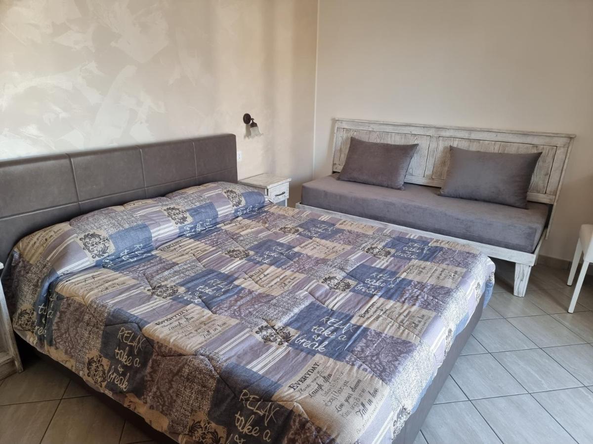 B&B E Casa Vacanza Al Castello Roccella Ionica Eksteriør billede