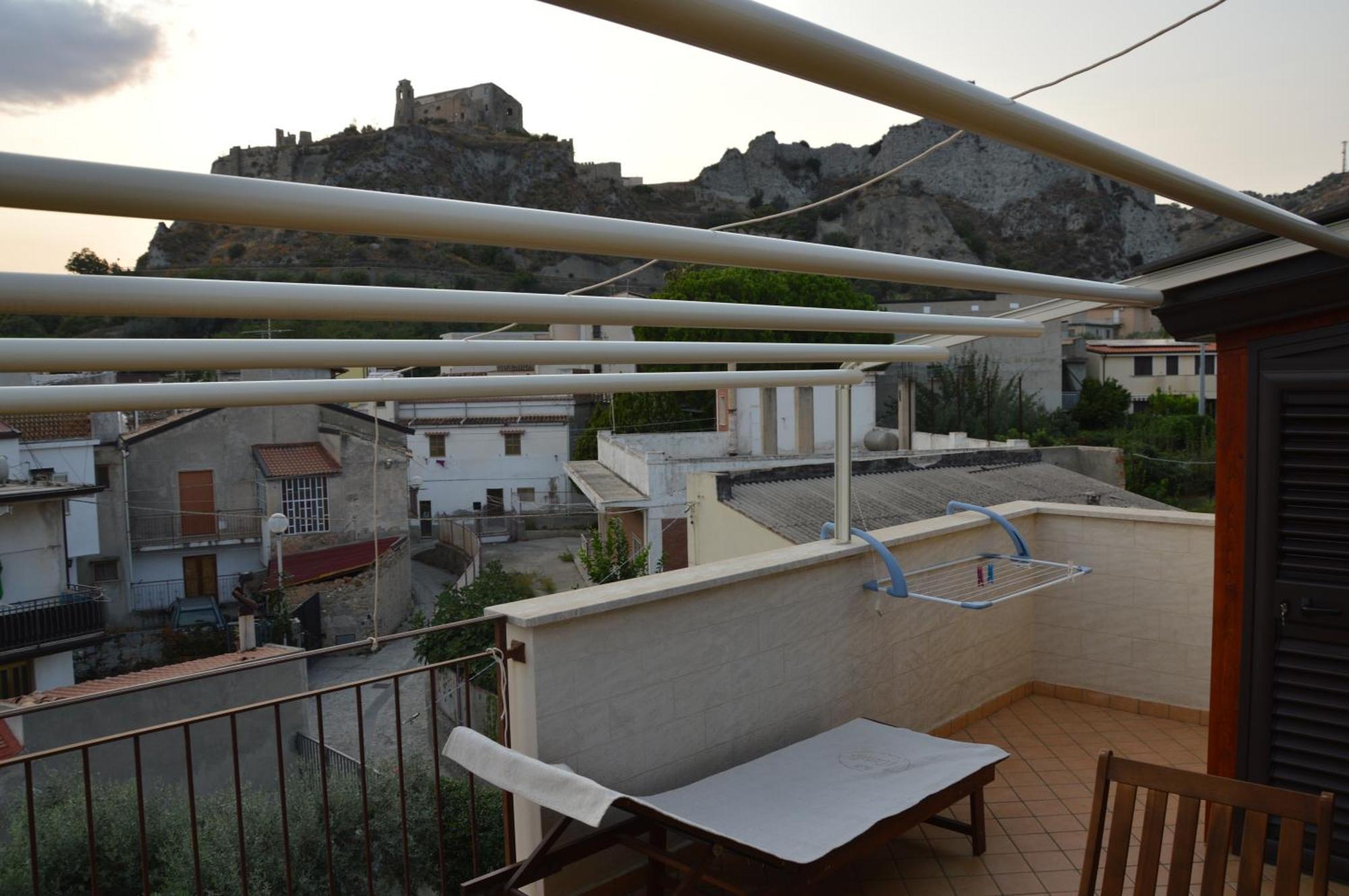 B&B E Casa Vacanza Al Castello Roccella Ionica Eksteriør billede