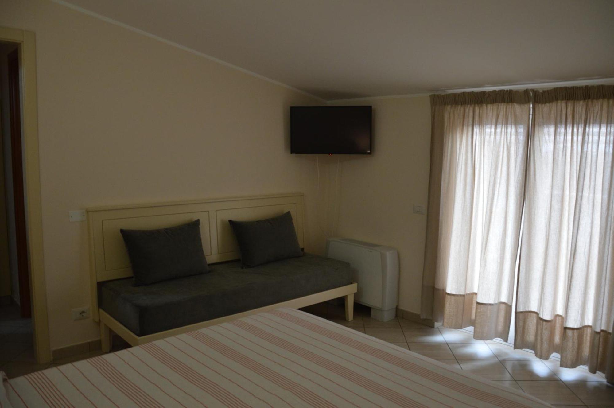 B&B E Casa Vacanza Al Castello Roccella Ionica Eksteriør billede