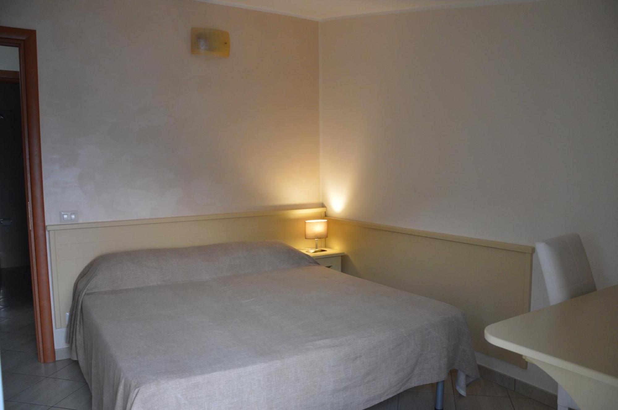 B&B E Casa Vacanza Al Castello Roccella Ionica Eksteriør billede