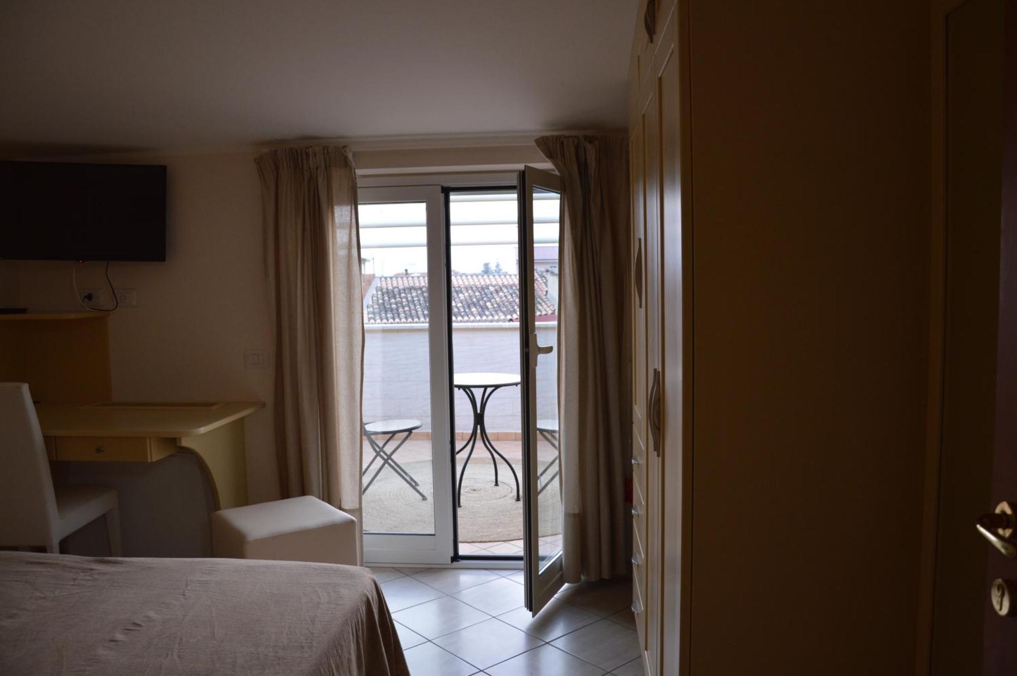 B&B E Casa Vacanza Al Castello Roccella Ionica Eksteriør billede
