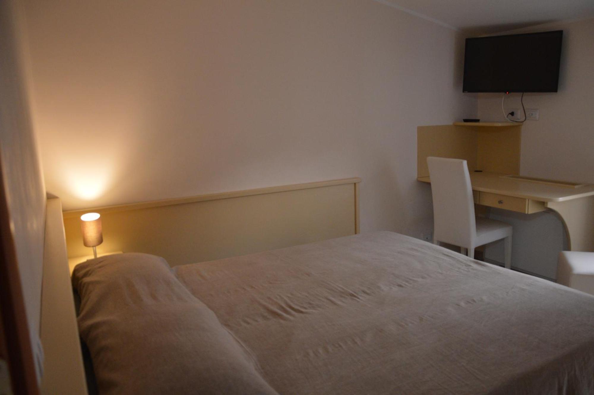 B&B E Casa Vacanza Al Castello Roccella Ionica Eksteriør billede