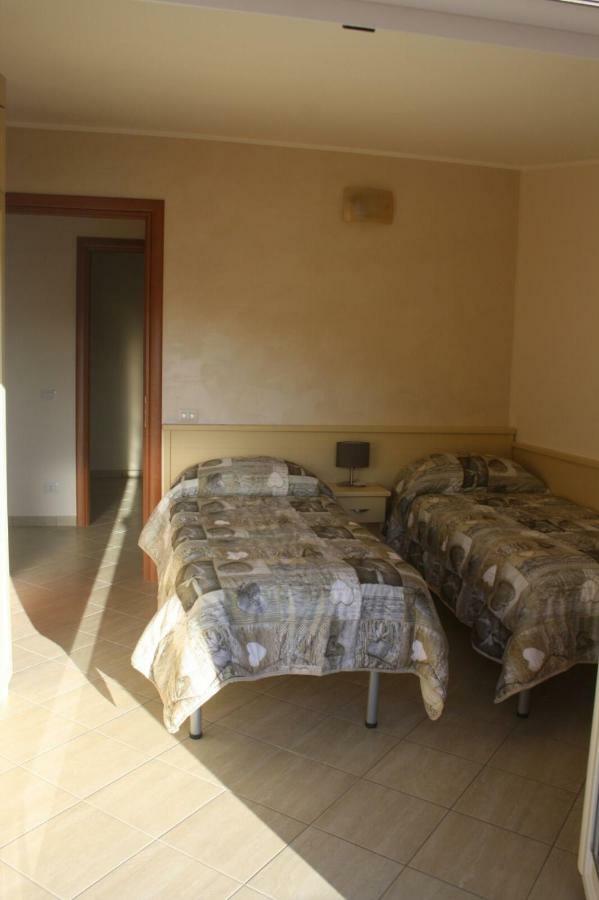 B&B E Casa Vacanza Al Castello Roccella Ionica Eksteriør billede